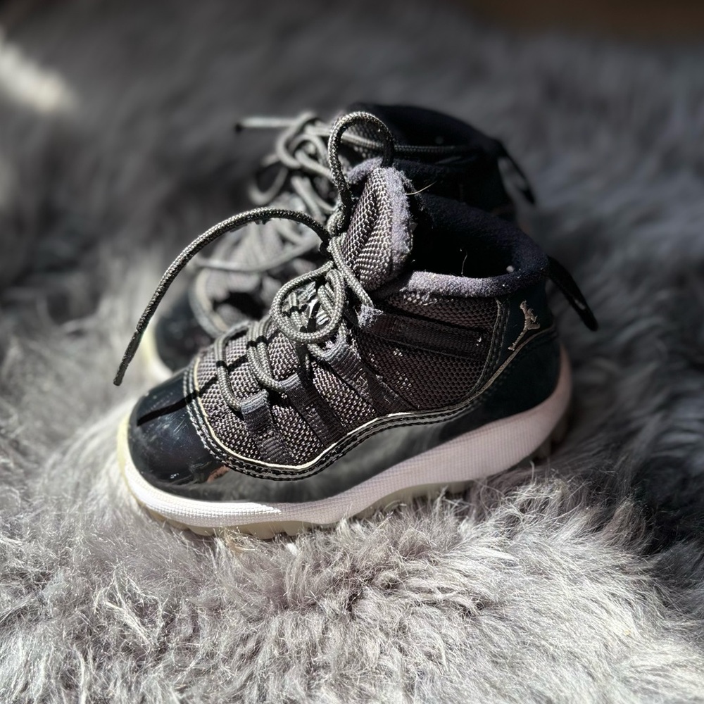 Jordan 11